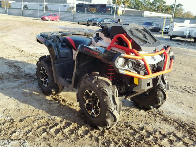 3JBLWAJ27HJ000530 - 2017 CAN-AM OUTLANDER WHITE photo 1