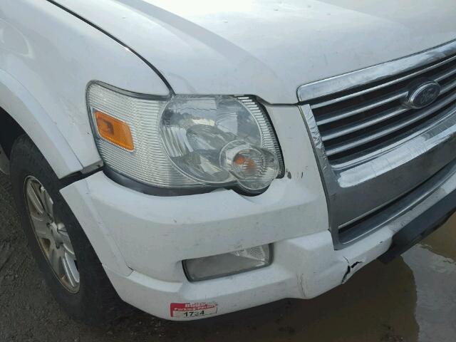 1FMEU73E68UA90734 - 2008 FORD EXPLORER X WHITE photo 9