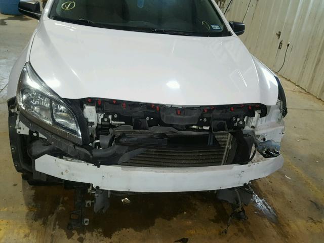 1G11A5SA4DF283759 - 2013 CHEVROLET MALIBU LS თეთრი ფოტო 9