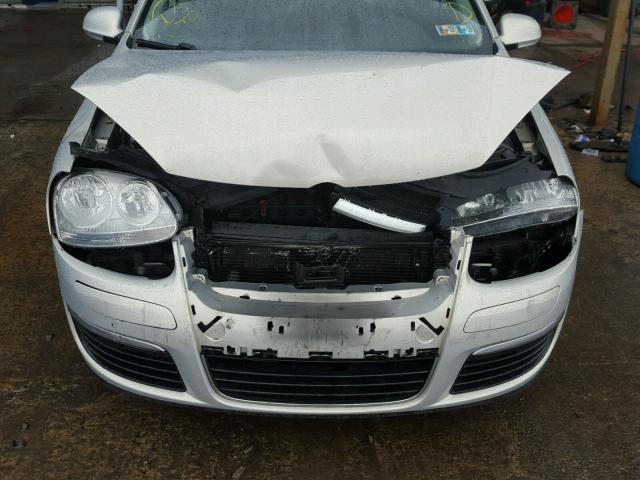 3VWRZ7AJ9AM124616 - 2010 VOLKSWAGEN JETTA SE SILVER photo 7