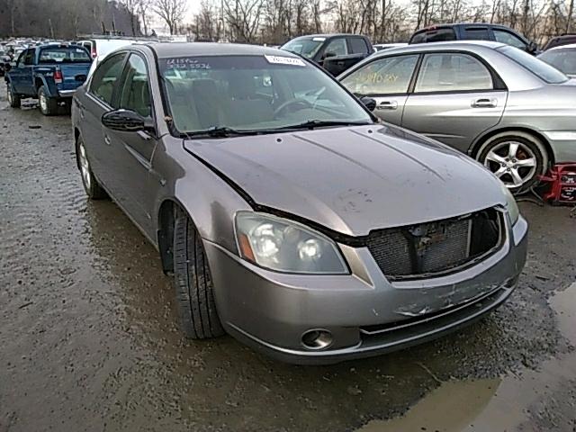 1N4AL11D75C335304 - 2005 NISSAN ALTIMA S GRAY photo 1