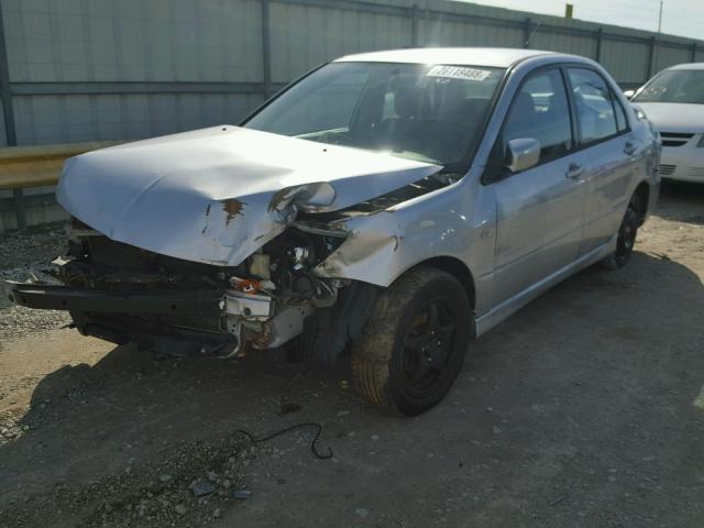 JA3AJ86E74U027115 - 2004 MITSUBISHI LANCER OZ SILVER photo 2