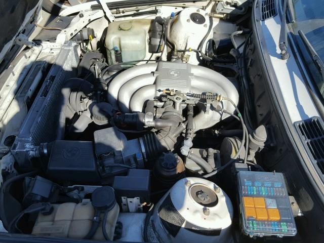 WBAAA1303K4204724 - 1989 BMW 325 I WHITE photo 7