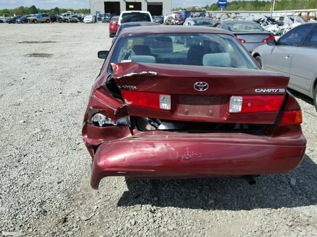 4T1BG22K9YU671570 - 2000 TOYOTA CAMRY MAROON photo 9