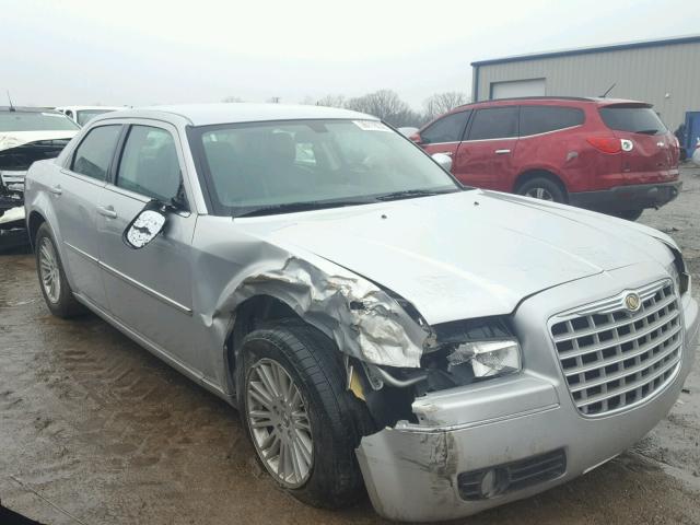 2C3KA53VX9H621799 - 2009 CHRYSLER 300 TOURIN SILVER photo 1