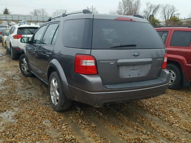 1FMDK06185GA59609 - 2005 FORD FREESTYLE GRAY photo 3