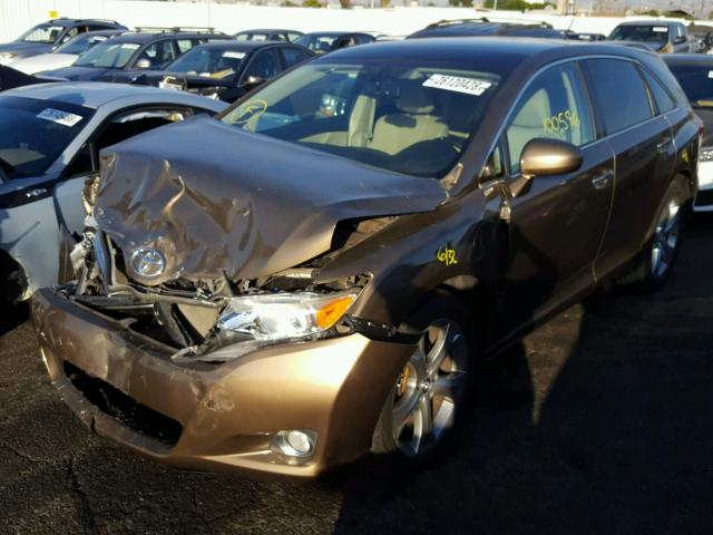 4T3ZK11AX9U001261 - 2009 TOYOTA VENZA BASE GOLD photo 2