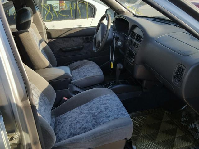 JN8AR07S1XW385355 - 1999 NISSAN PATHFINDER GRAY photo 5