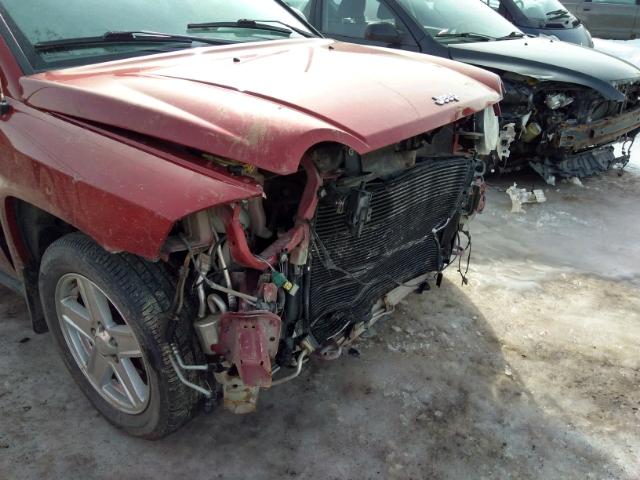 1J8FF47W57D265177 - 2007 JEEP COMPASS RED photo 9