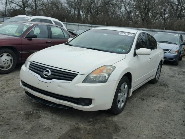 1N4AL21EX7N482948 - 2007 NISSAN ALTIMA 2.5 WHITE photo 2