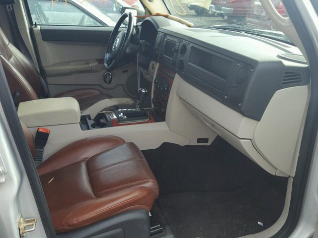 1J8HG58296C124107 - 2006 JEEP COMMANDER ვერცხლისფერი ფოტო 5
