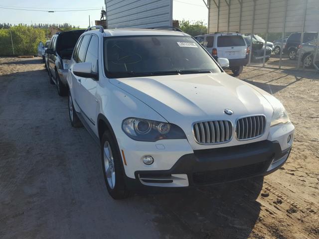 5UXFF03539LJ97403 - 2009 BMW X5 XDRIVE3 WHITE photo 1