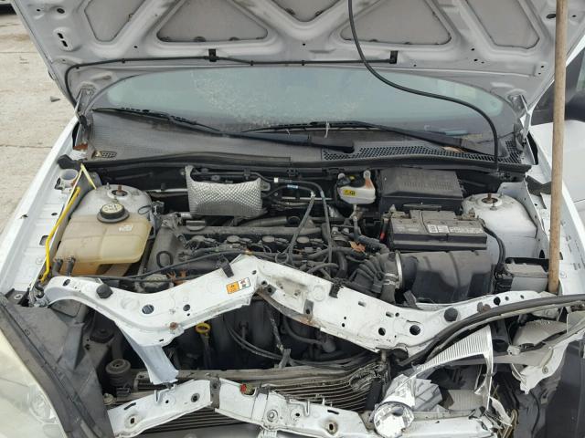 1FAFP34N47W207033 - 2007 FORD FOCUS ZX4 WHITE photo 7