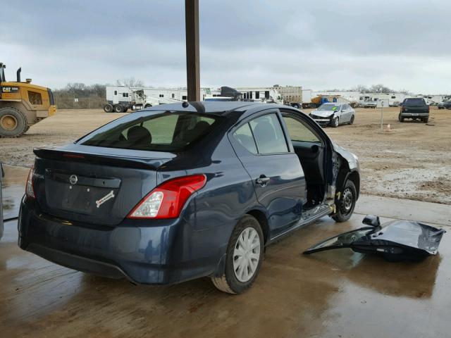 3N1CN7AP4HL824488 - 2017 NISSAN VERSA S BLUE photo 4