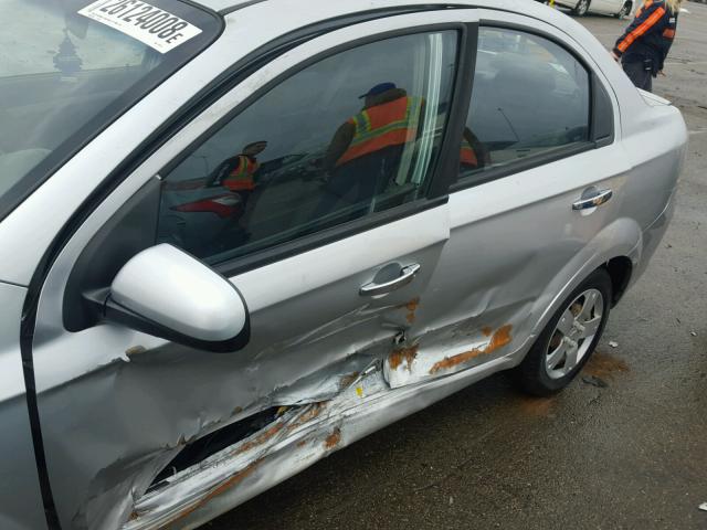 KL1TD5DE0BB154114 - 2011 CHEVROLET AVEO LS 银色 照片 9