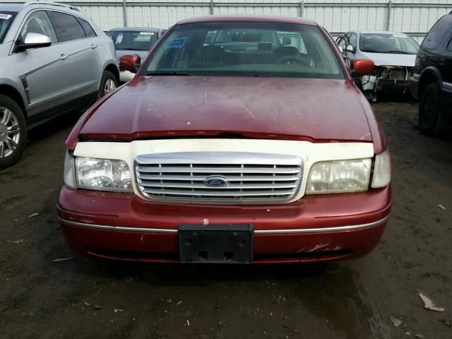 2FAFP74W1YX125637 - 2000 FORD CROWN VICT MAROON photo 9