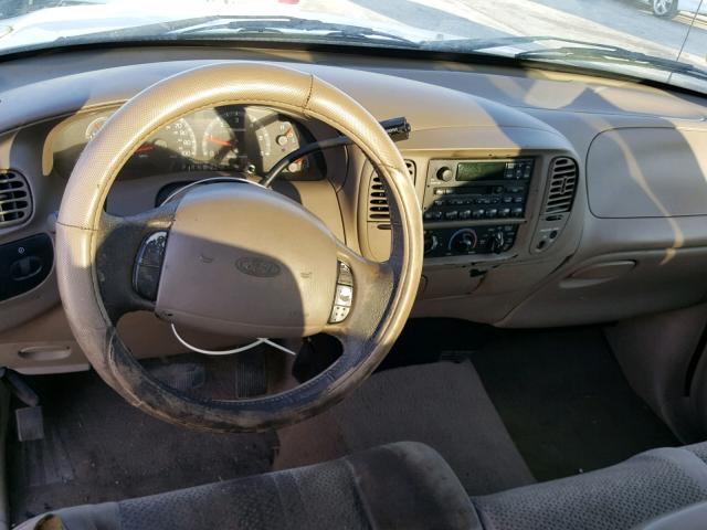 1FTZX17271NB91873 - 2001 FORD F150 Білий фото 9
