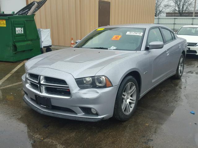 2C3CDXCT9EH303611 - 2014 DODGE CHARGER R/ SILVER photo 2