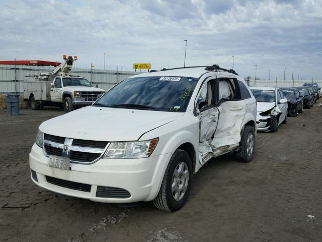 3D4PG4FB6AT120418 - 2010 DODGE JOURNEY SE WHITE photo 2