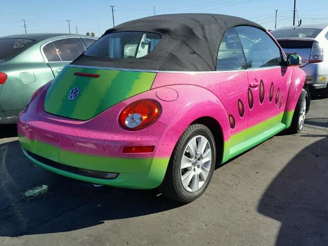 3VWRF31Y99M402201 - 2009 VOLKSWAGEN NEW BEETLE 粉色 照片 4