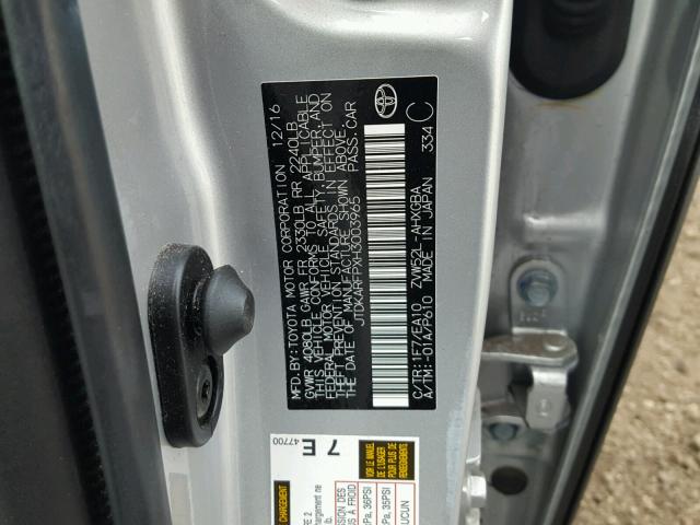 JTDKARFPXH3003965 - 2017 TOYOTA PRIUS PRIM ვერცხლისფერი ფოტო 10