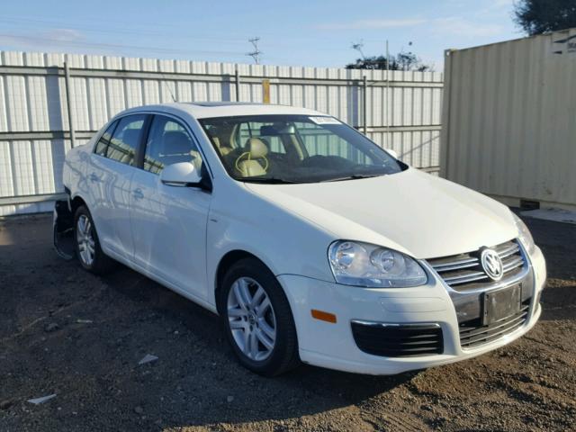 3VWEG71K07M198433 - 2007 VOLKSWAGEN JETTA WOLF WHITE photo 1