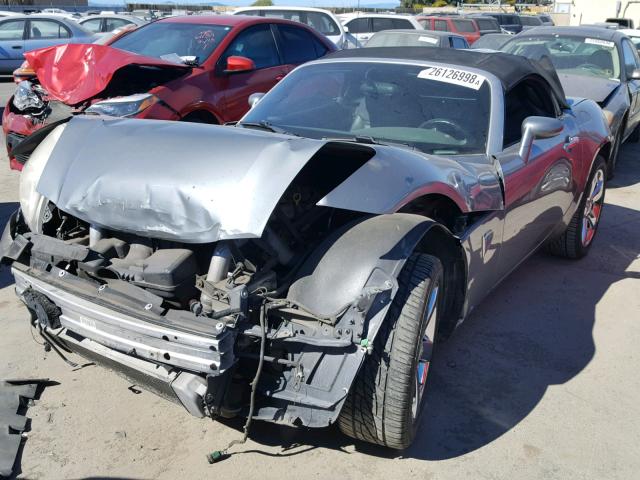 1G2MG35X77Y132421 - 2007 PONTIAC SOLSTICE G GRAY photo 2