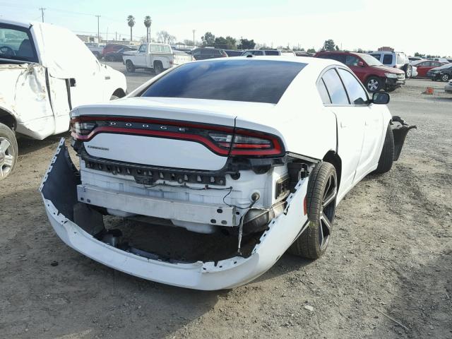 2C3CDXBG5GH173138 - 2016 DODGE CHARGER SE WHITE photo 4