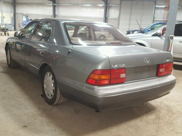 JT8BH22F3T0061070 - 1996 LEXUS LS 400 GRAY photo 3