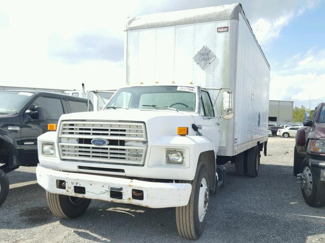 1FDPK74P9MVA13360 - 1991 FORD F700 F WHITE photo 2