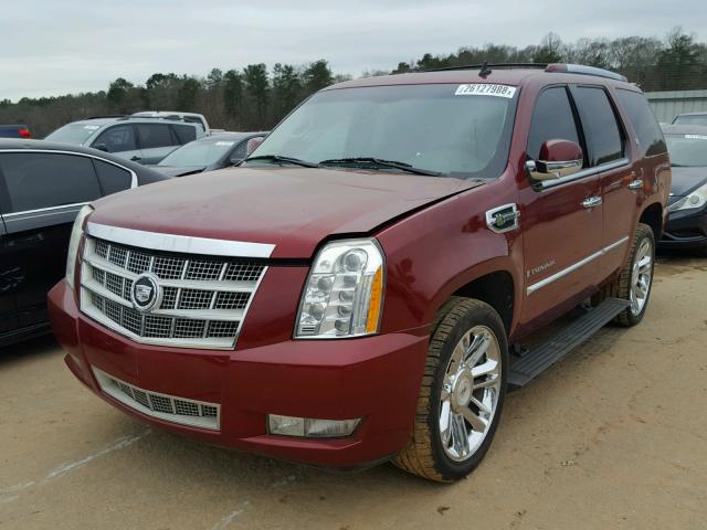 1GYFC43599R171963 - 2009 CADILLAC ESCALADE H RED photo 2