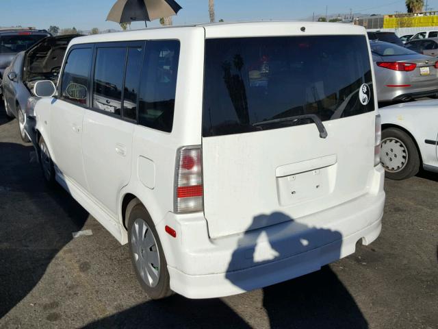 JTLKT324364047188 - 2006 TOYOTA SCION XB WHITE photo 3