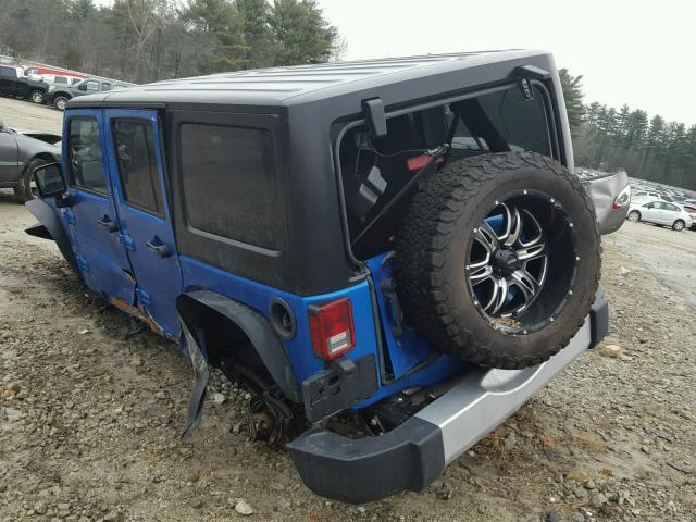 1C4BJWEGXFL739253 - 2015 JEEP WRANGLER U BLUE photo 3