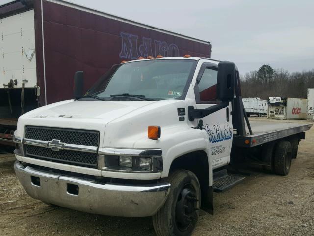 1GBE4C1206F415521 - 2006 CHEVROLET C4500 C4C0 WHITE photo 2