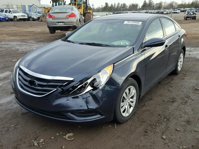 5NPEB4AC2CH380384 - 2012 HYUNDAI SONATA GLS BLUE photo 2