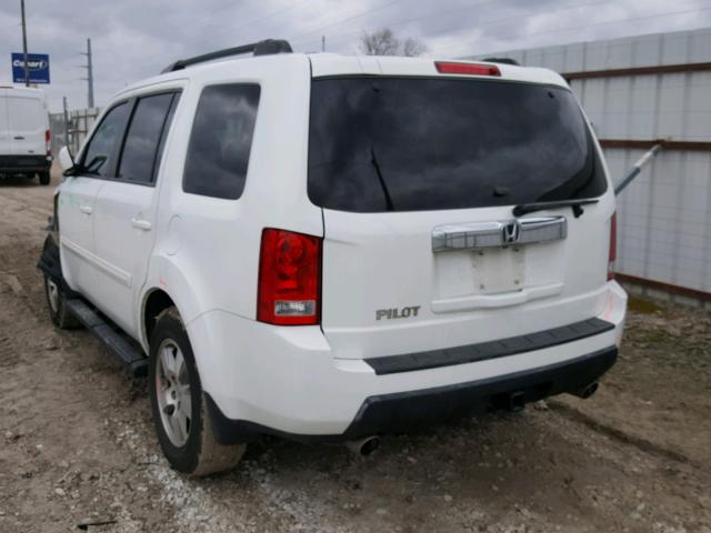 5FNYF3H55BB040890 - 2011 HONDA PILOT EXL WHITE photo 3