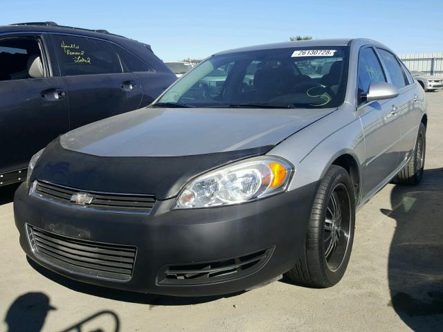 2G1WB55K769139724 - 2006 CHEVROLET IMPALA LS SILVER photo 2