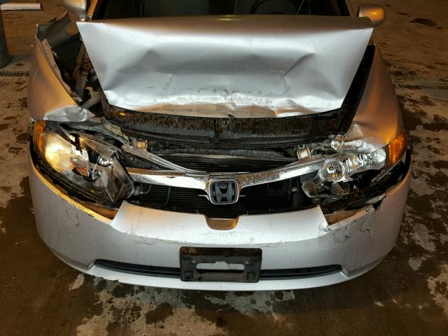 1HGFA16586L087848 - 2006 HONDA CIVIC LX SILVER photo 7