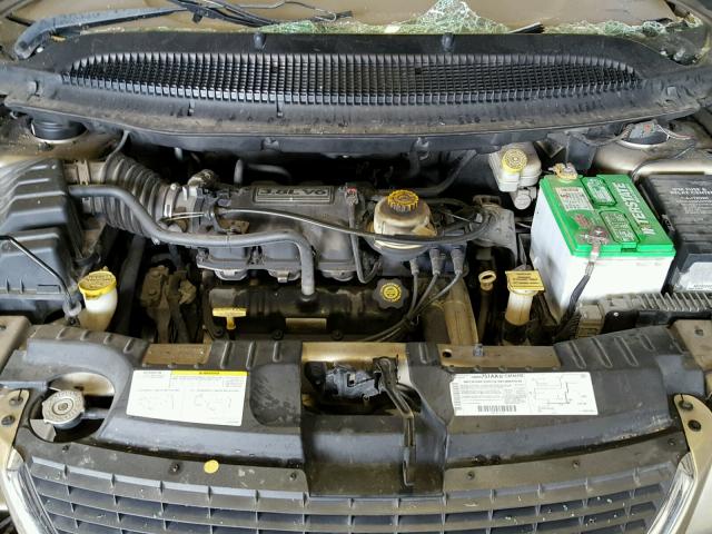2C8GP64L03R167047 - 2003 CHRYSLER TOWN & COU GOLD photo 7