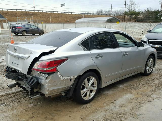 1N4AL3AP7FC148586 - 2015 NISSAN ALTIMA 2.5 SILVER photo 4