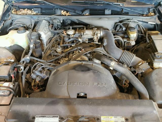 2FALP73W2VX207313 - 1997 FORD CROWN VICT BLUE photo 7