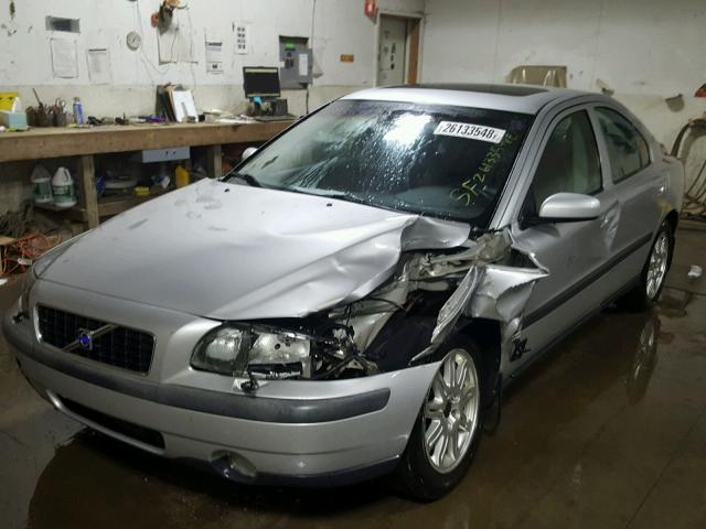 YV1RS59V542320769 - 2004 VOLVO S60 2.5T SILVER photo 2