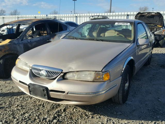 1MELM6243VH610213 - 1997 MERCURY COUGAR XR7 GOLD photo 2