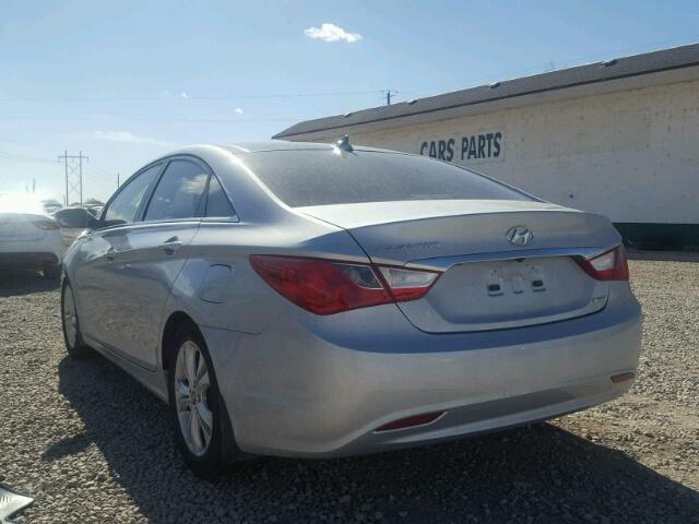 5NPEC4AC1CH331366 - 2012 HYUNDAI SONATA SE SILVER photo 3