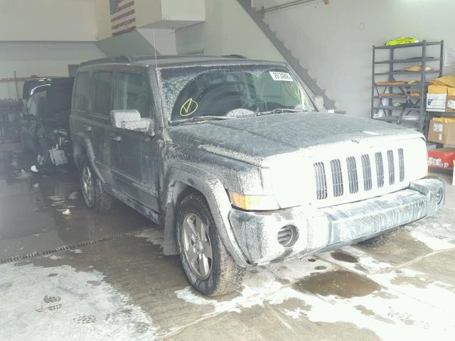 1J8HG48K28C133910 - 2008 JEEP COMMANDER GREEN photo 1