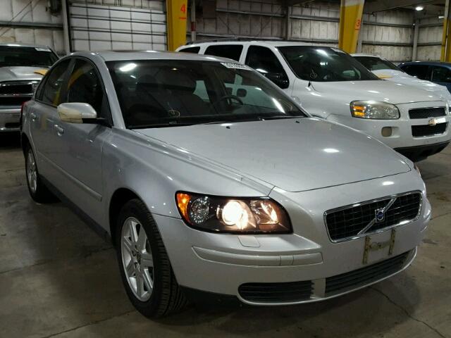 YV1MS382762177235 - 2006 VOLVO S40 2.4I SILVER photo 1