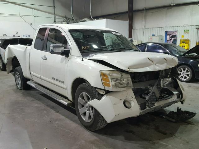 1N6BA06AX5N560055 - 2005 NISSAN TITAN XE WHITE photo 1