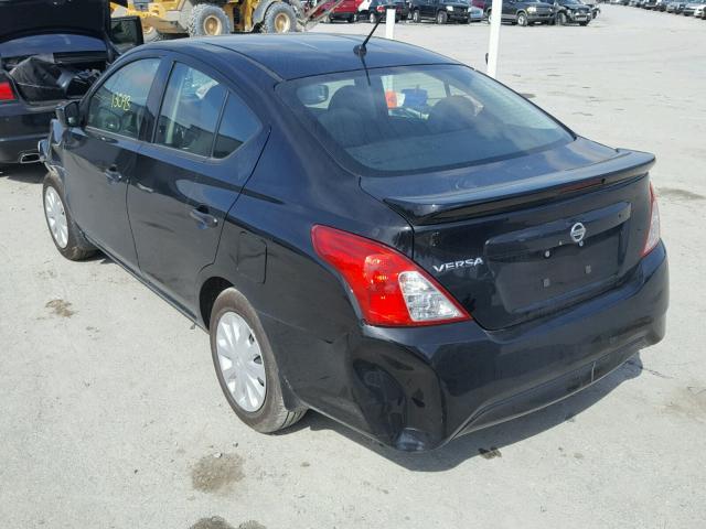 3N1CN7AP7HL891876 - 2017 NISSAN VERSA S BLACK photo 3