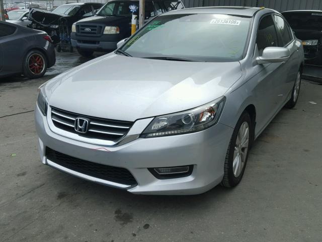 1HGCR2F81DA074945 - 2013 HONDA ACCORD EXL SILVER photo 2