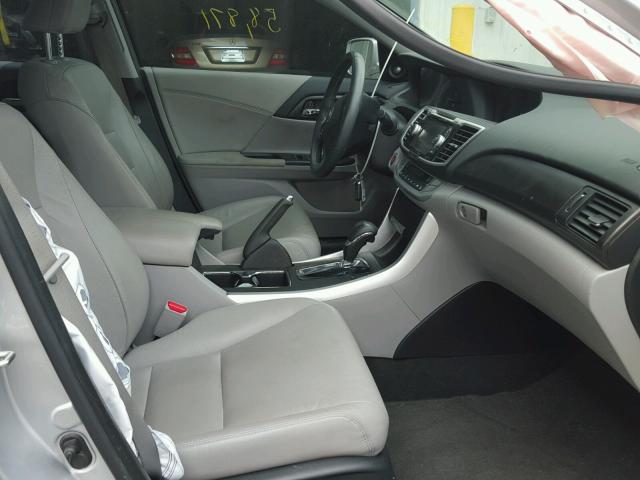 1HGCR2F81DA074945 - 2013 HONDA ACCORD EXL SILVER photo 5